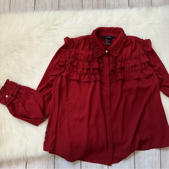 SOLD NWT Ruffled Blouse - Picture 5 of 12